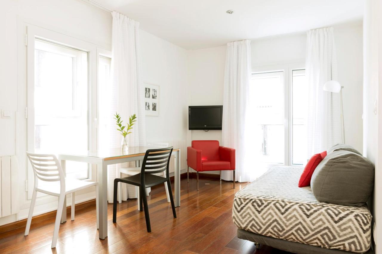 Apartamentos Sabinas El Pilar سرقسطة المظهر الخارجي الصورة